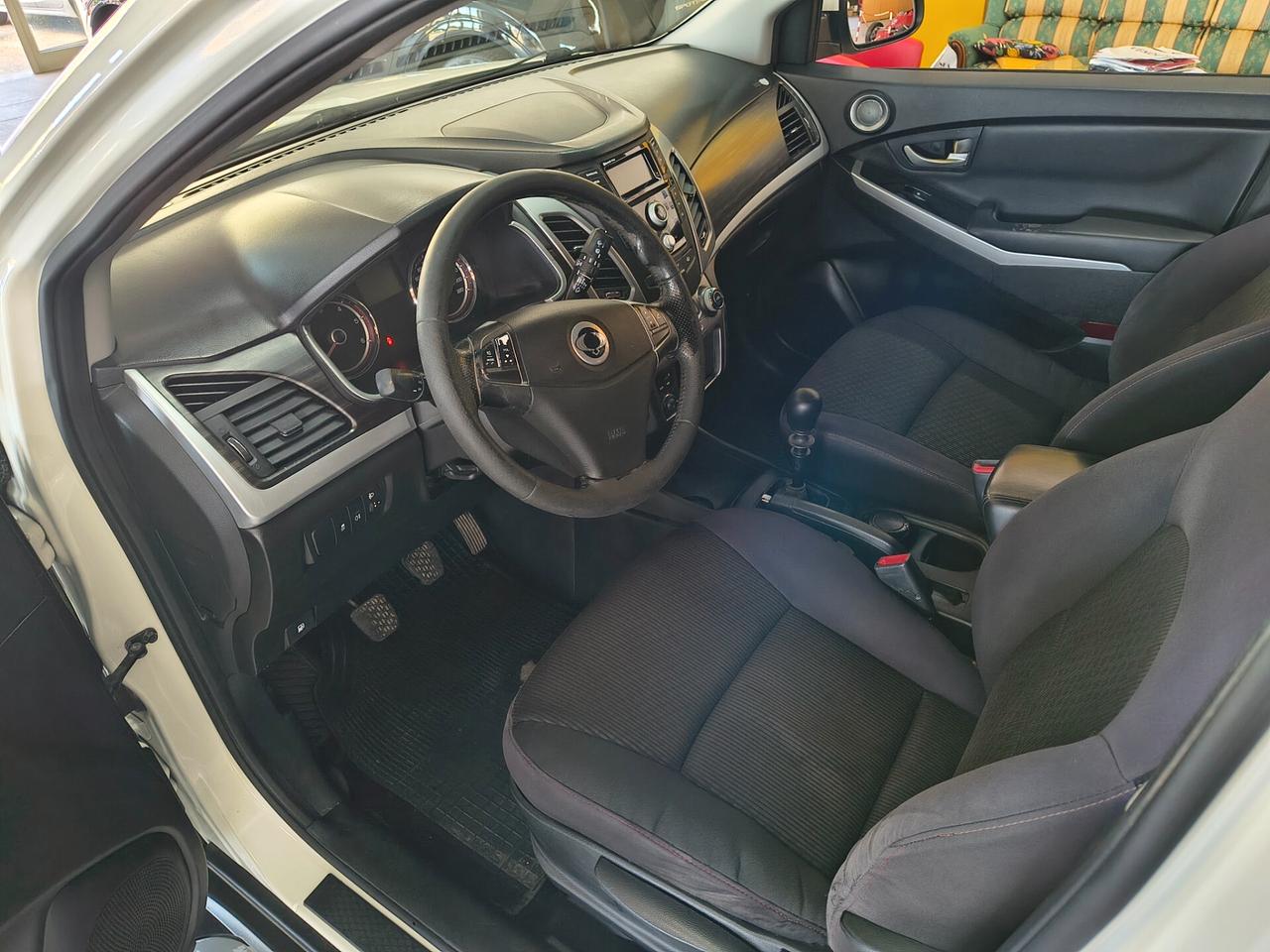 Ssangyong Korando 2.0 e-XDi 149 CV 2WD MT Plus