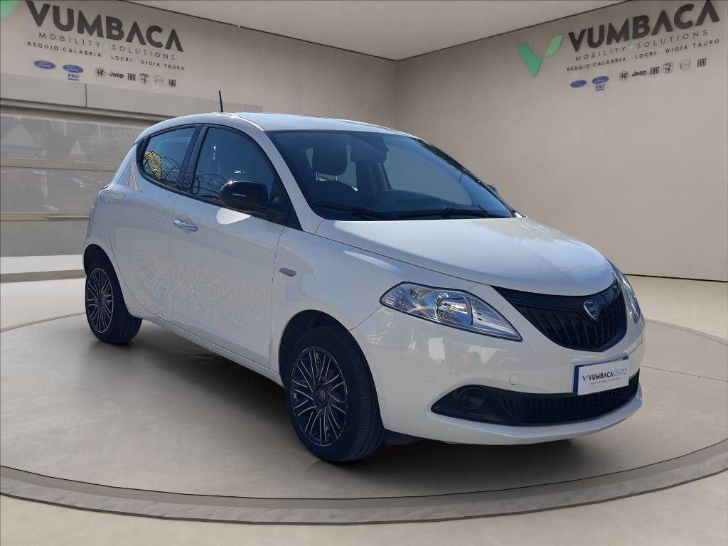 LANCIA Ypsilon 1.0 firefly hybrid Oro s&s 70cv del 2024
