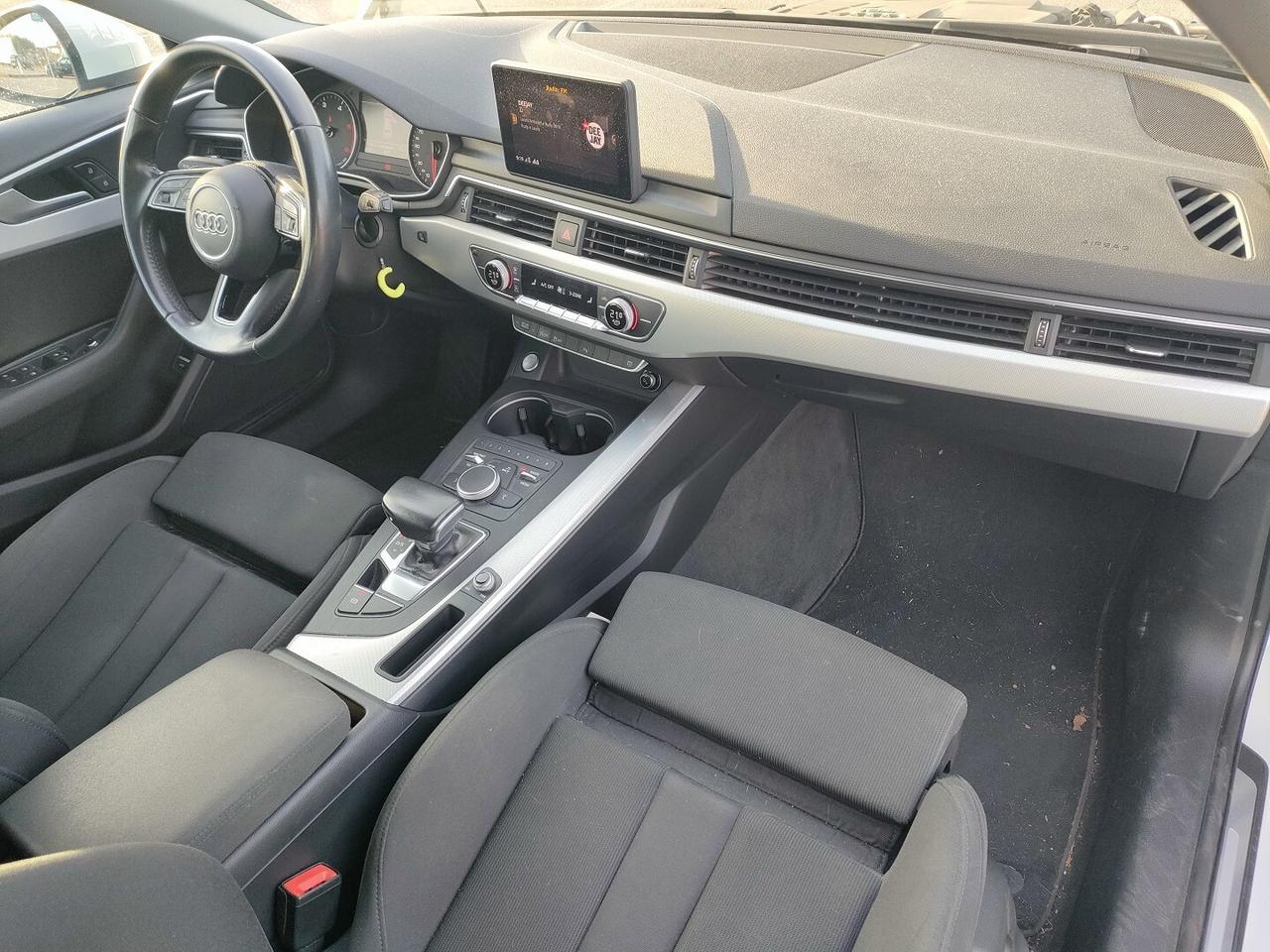 A4 Avant 35 2.0 tdi Sport 150cv s-tronic