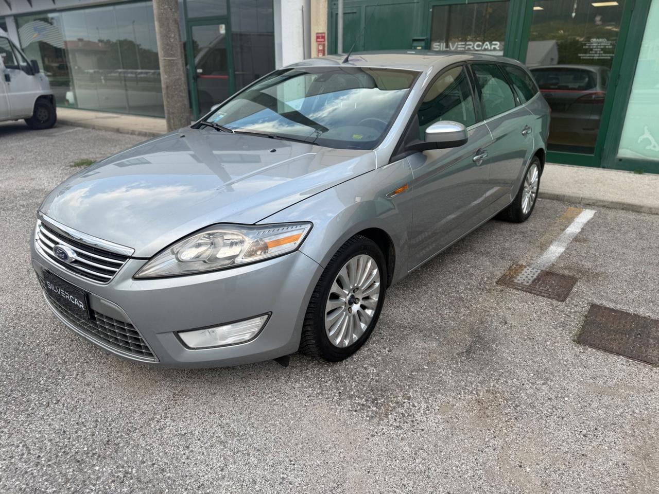 Ford Mondeo 2.0 TDCi Automatic SW - GANCIO TRAINO