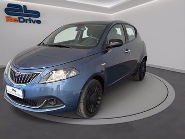 LANCIA Ypsilon 1.0 firefly hybrid silver s&s 70cv del 2022
