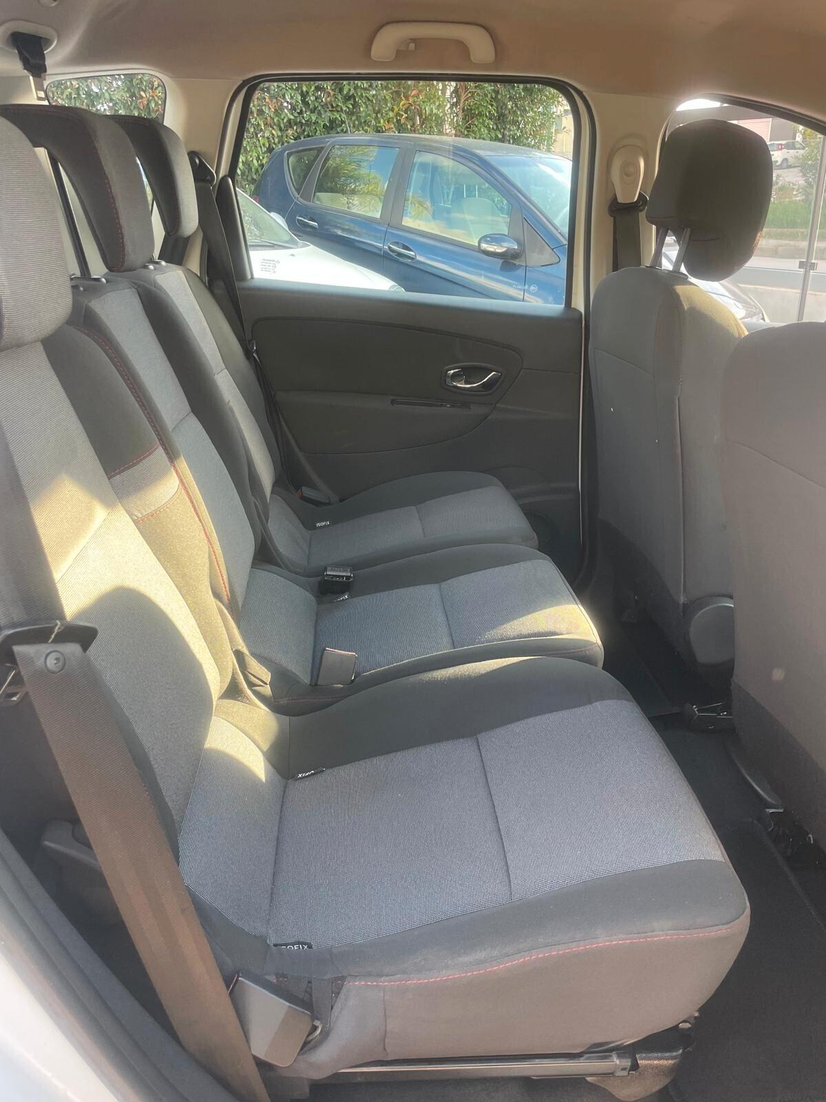 Renault Scenic "Finanziabile Senza Busta Paga"