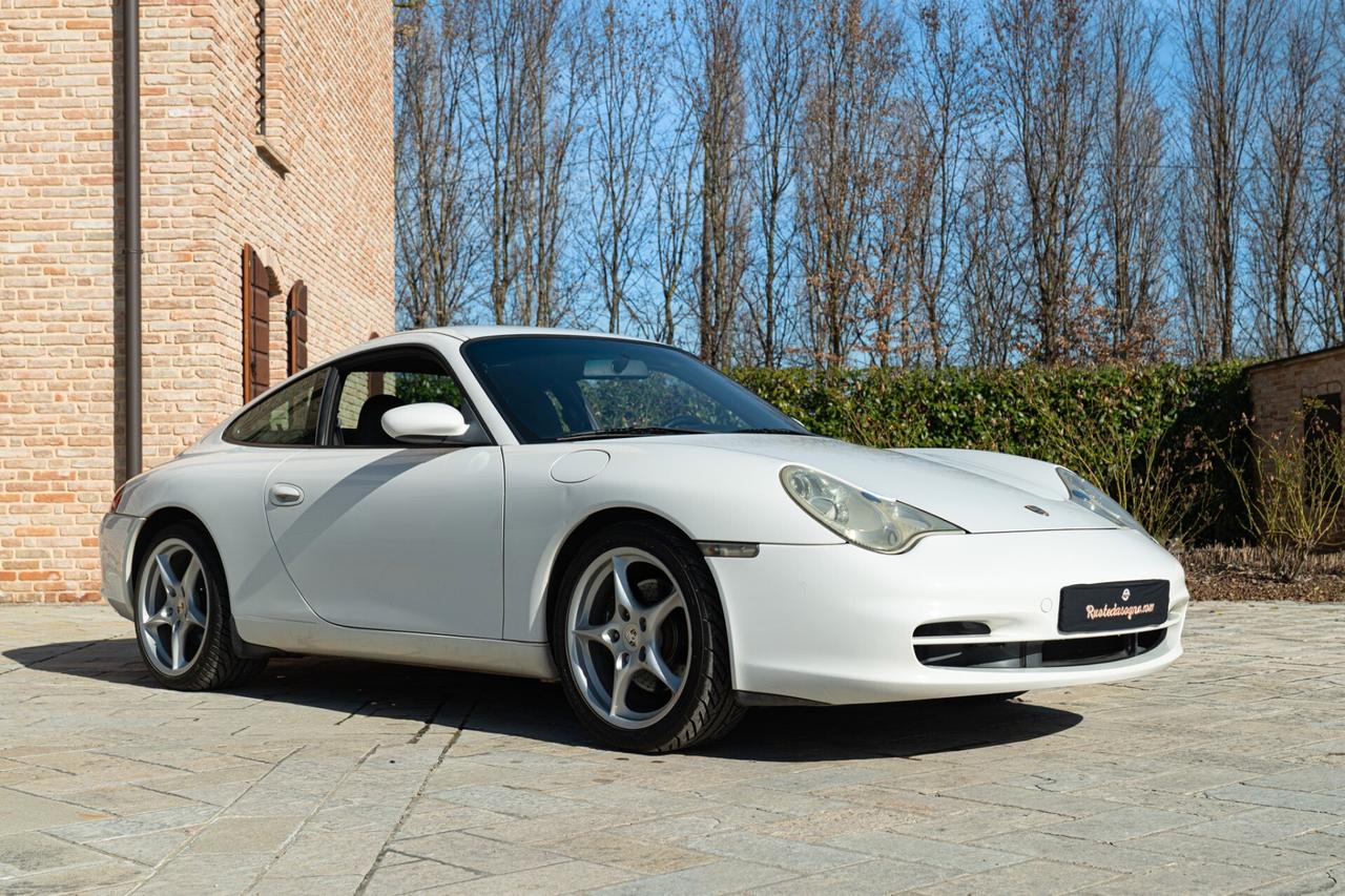 Porsche 996 (911) CARRERA - POR00271