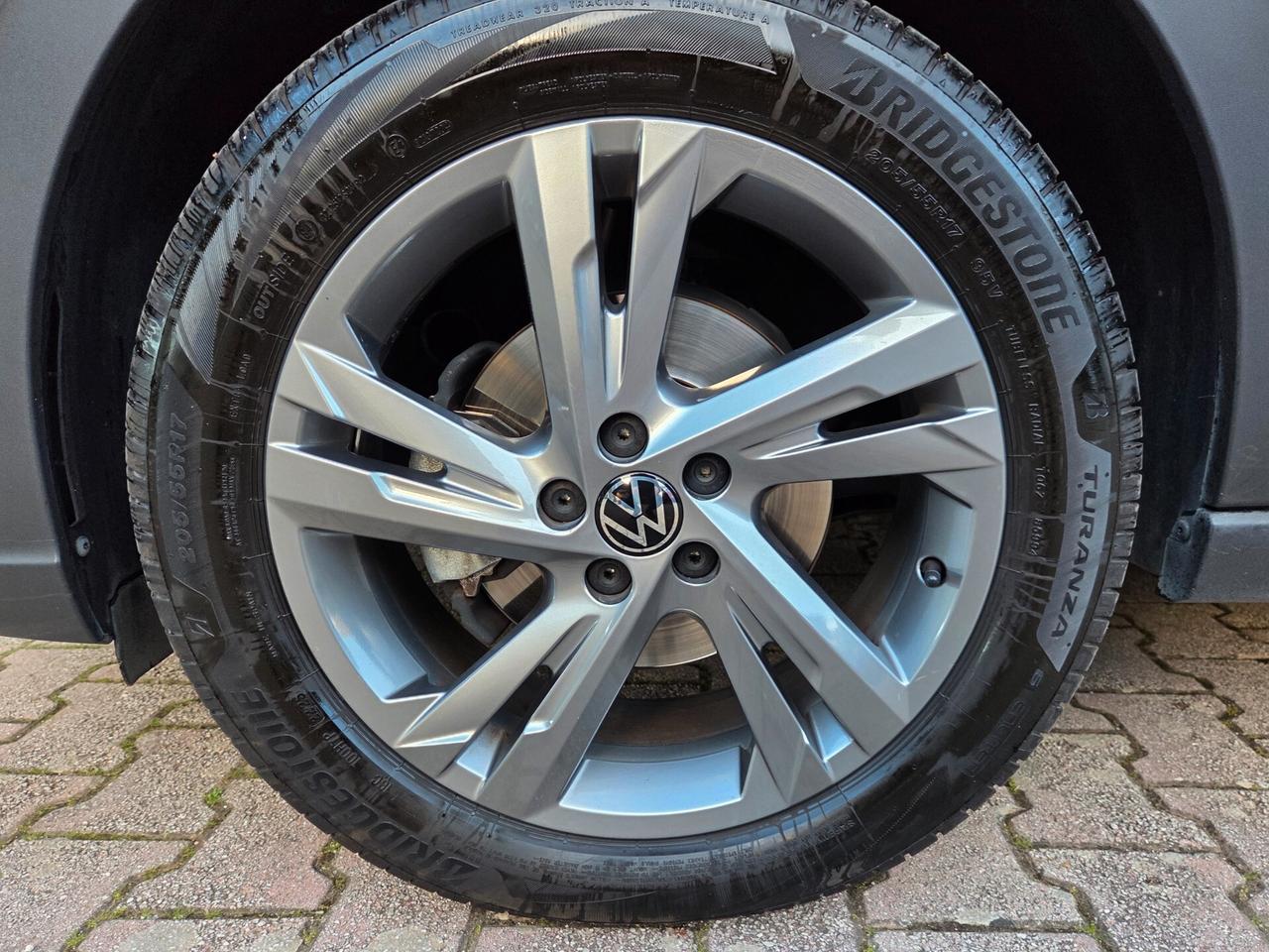 Volkswagen Taigo 1.5 TSI 150 CV DSG R-Line