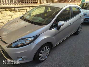 Ford Fiesta Ikon 1.4 5 porte Bz.- GPL