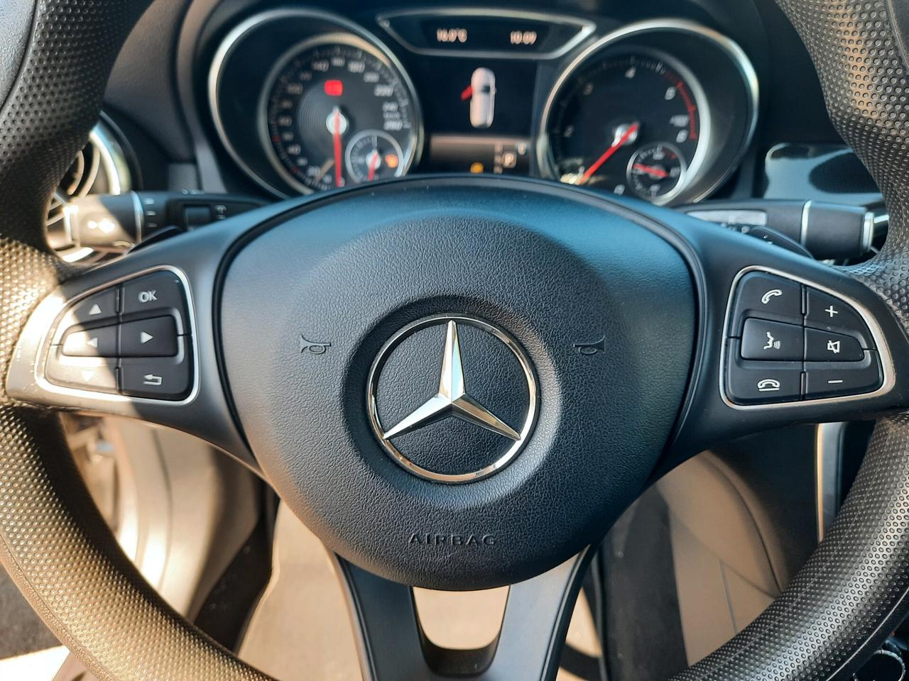 Mercedes-benz CLA 180 d Shooting Brake