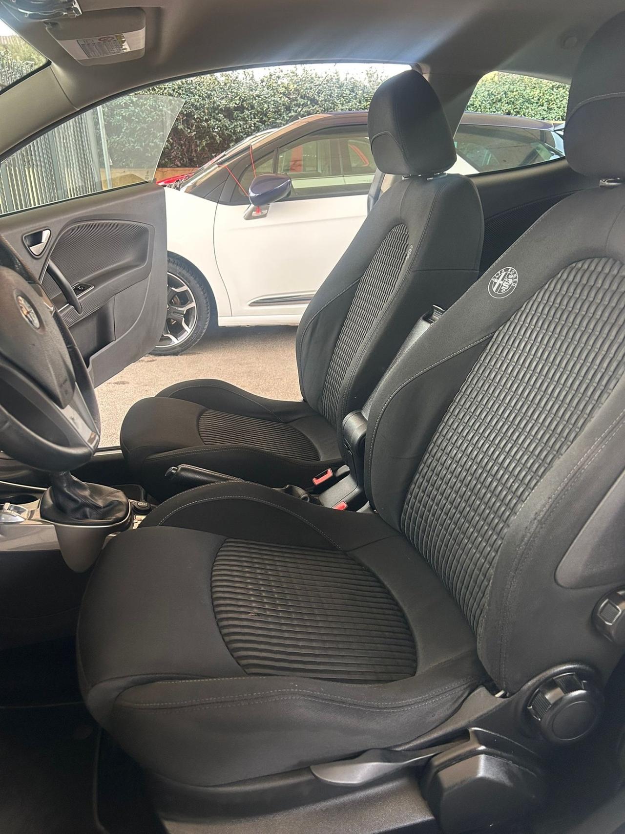 Alfa Romeo MiTo 1.6 JTDm 16V Distinctive