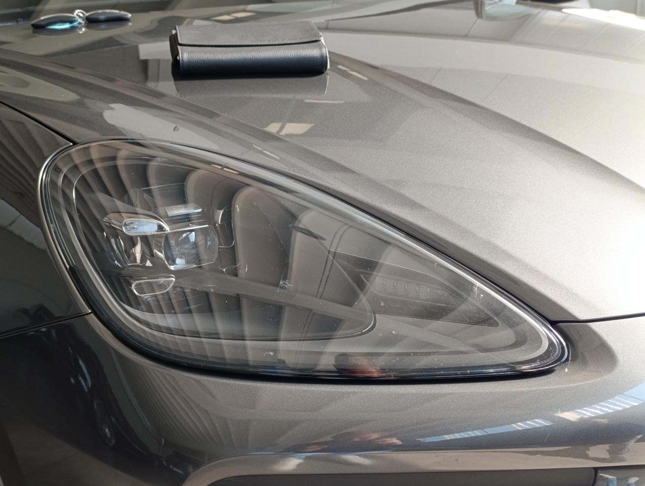 Porsche Cayenne 3.0 tiptronic