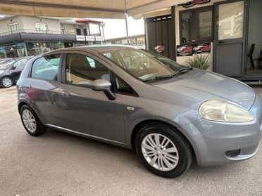 Fiat Grande Punto 1.3 MJT 90 CV 5 porte Dynamic