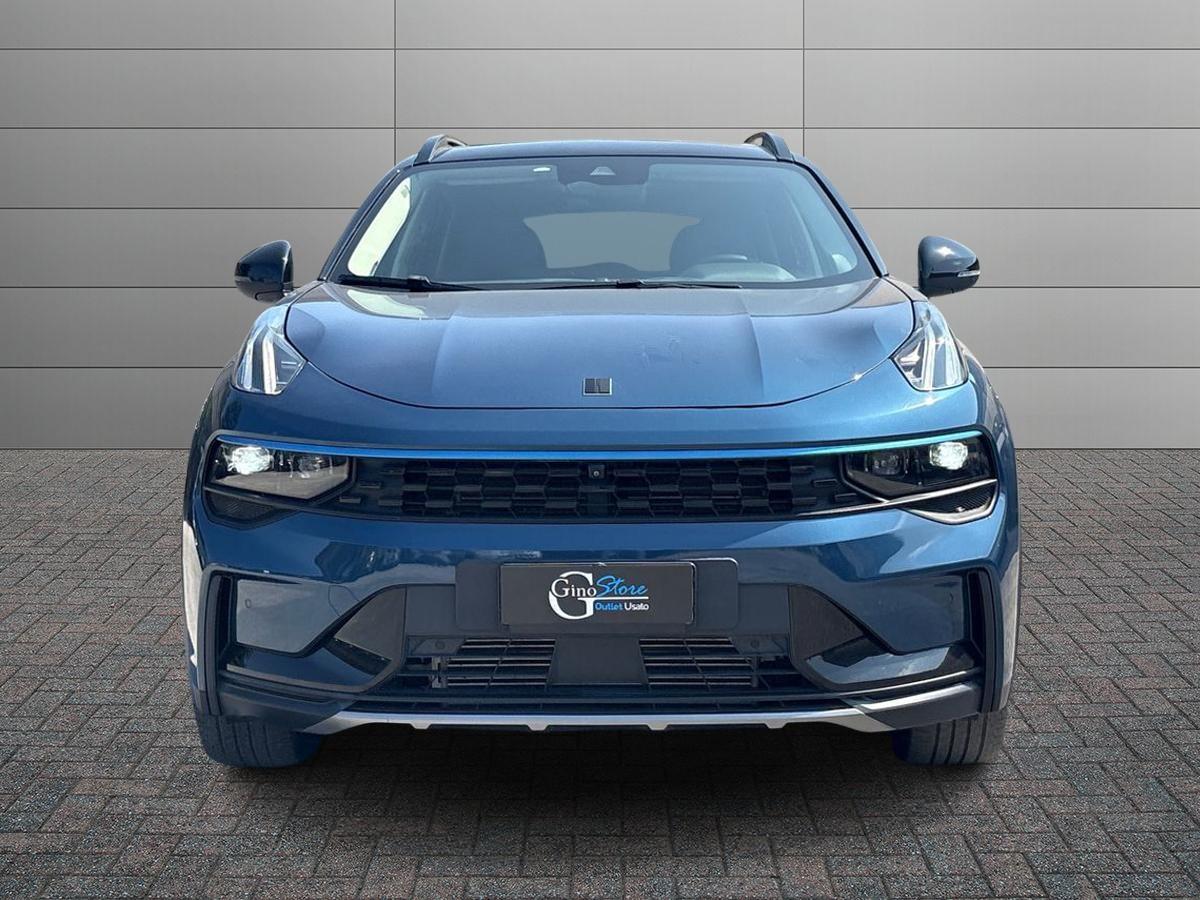 LYNK&CO 01 1.5 td phev auto