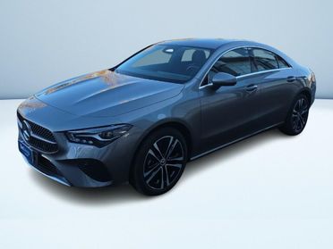 Mercedes CLA 180 180 D Progressive Advanced 8G-DCT