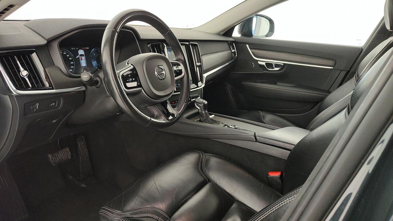 VOLVO V90 Cross Country 2.0 d5 pro awd geartronic