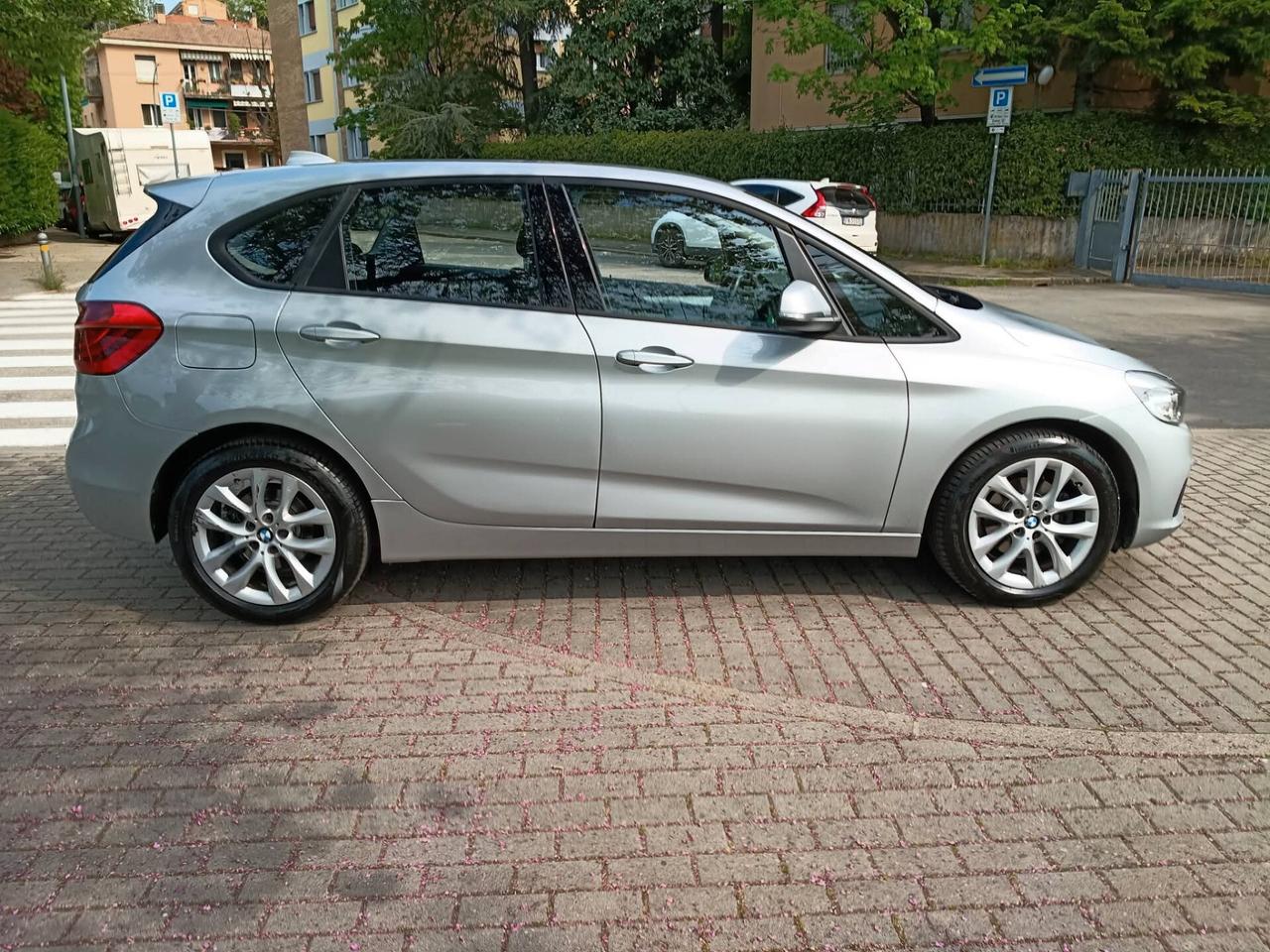 BMW 218 D Active Tourer Luxury anno 2016 km 47000 Vettura PERFETTA!
