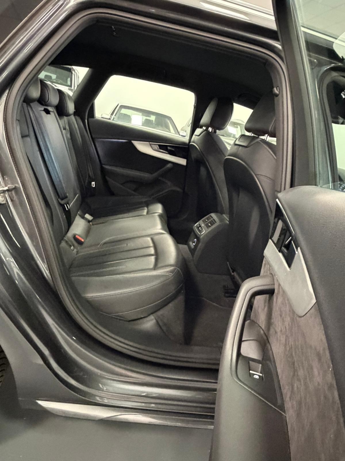 Audi A4 Avant 45 TDI quattro tiptronic S line edition MY21
