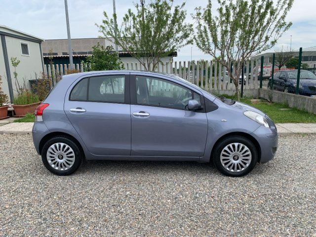 TOYOTA Yaris 1.3 5 porte M-MT Sol