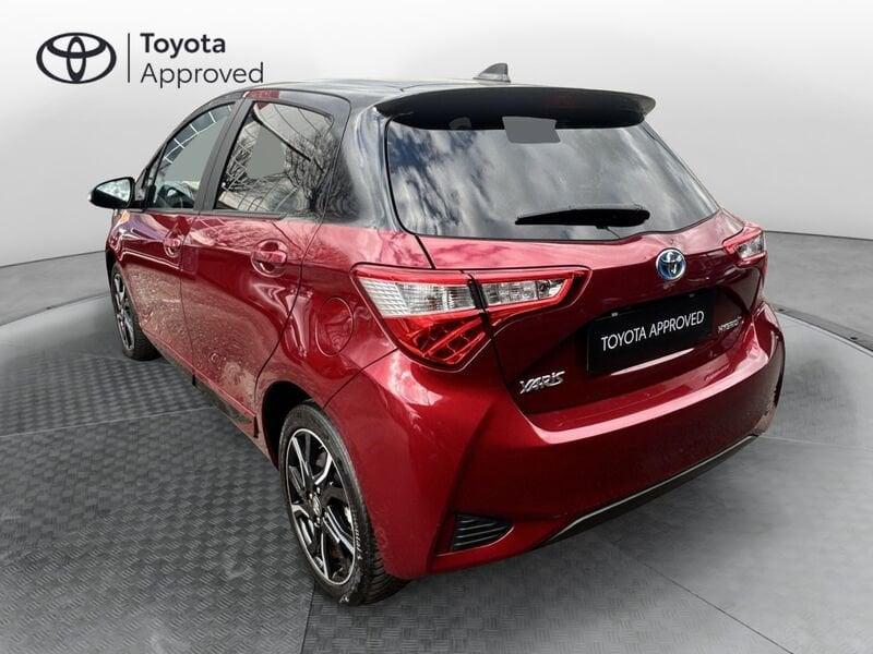 Toyota Yaris Yaris 1.5 Hybrid 5 porte Trend "Red Edition"