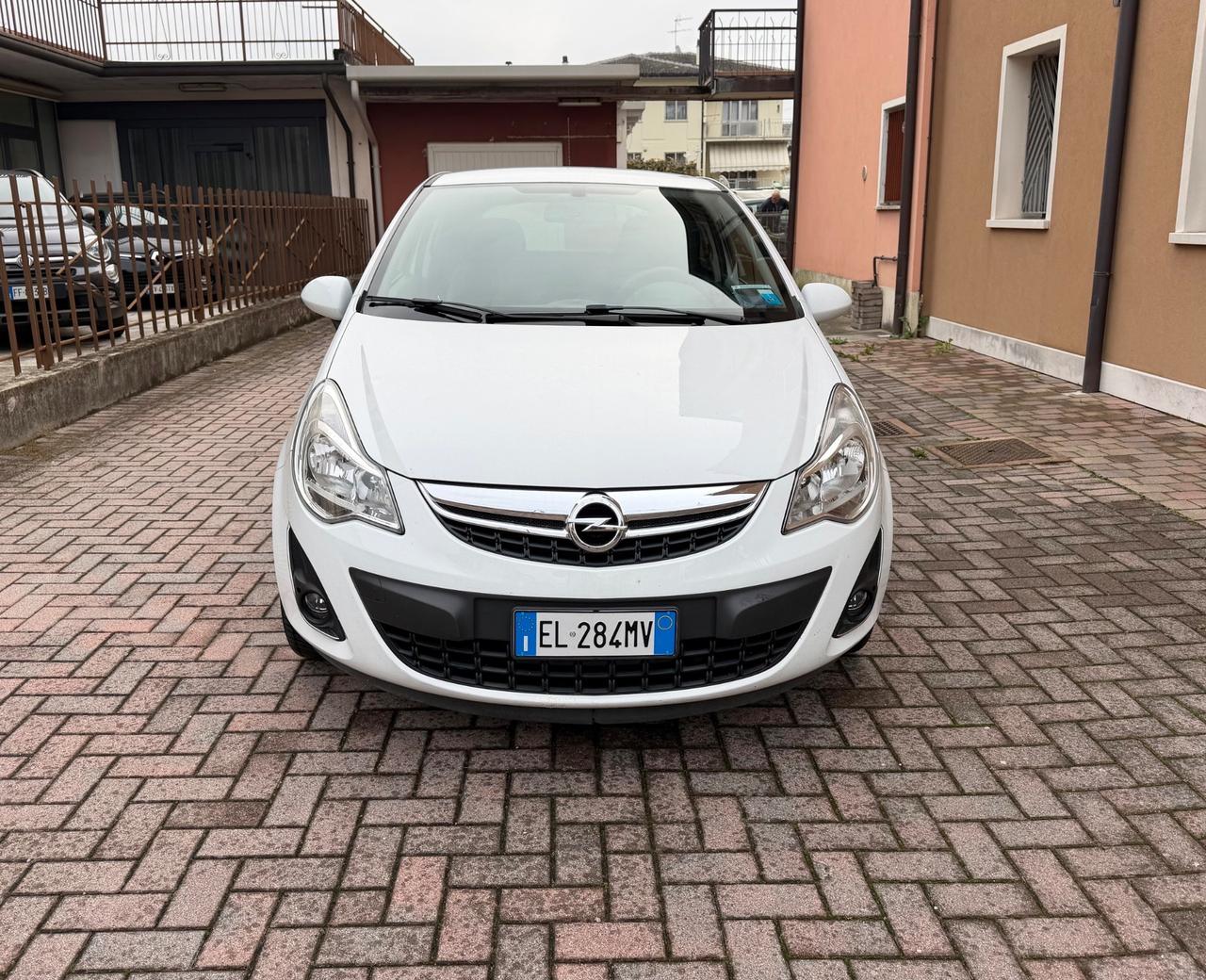 Opel Corsa 1.2 Benzina - GPL Ok Neopatentati