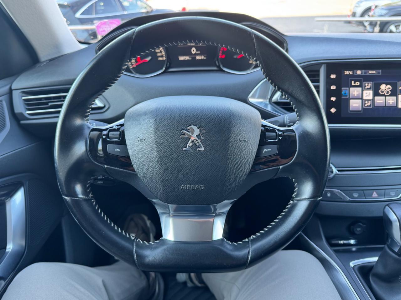 Peugeot 308 BlueHDi 120 S&S EAT6 SW Allure