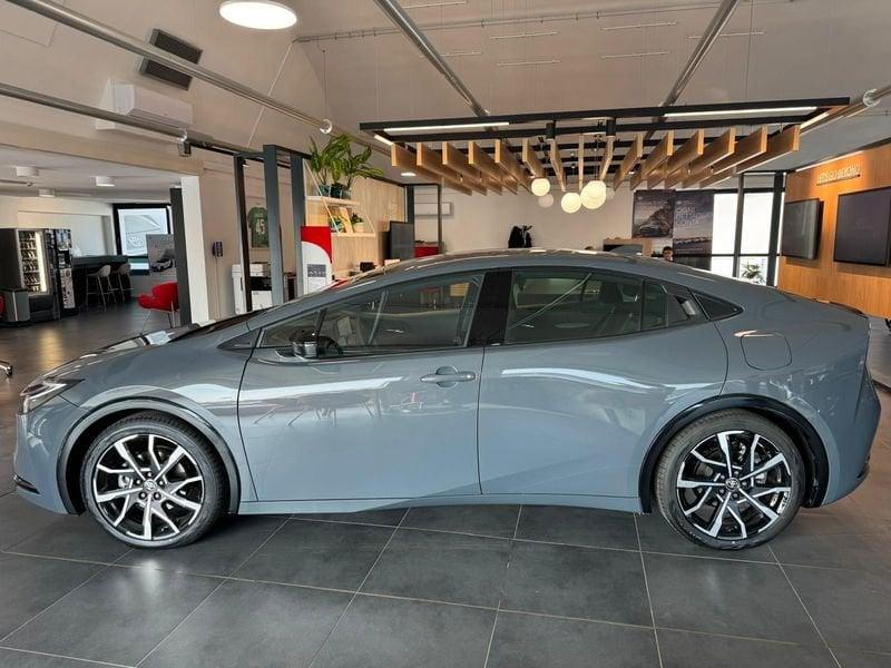 Toyota Prius Plug-in Hybrid Lounge