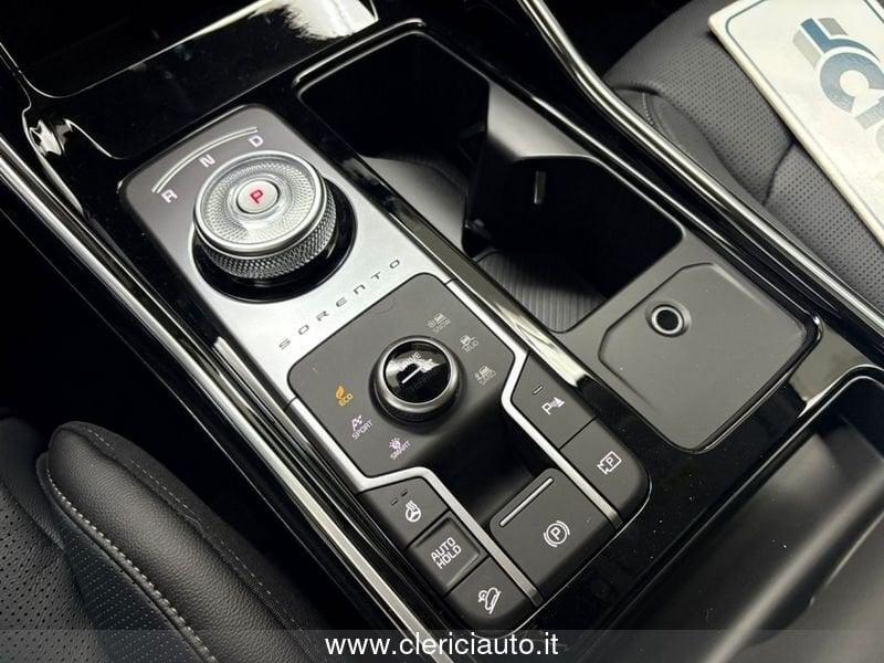 KIA Sorento 1.6 T-GDi HEV AT6 4WD Evolution