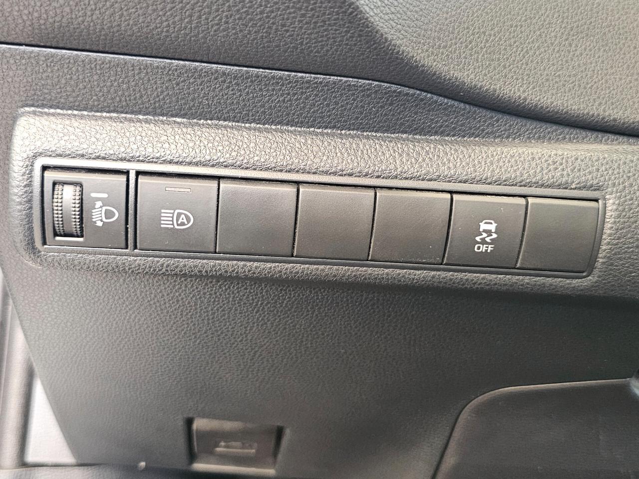 Toyota Corolla Touring Sports 1.8 Hybrid Business