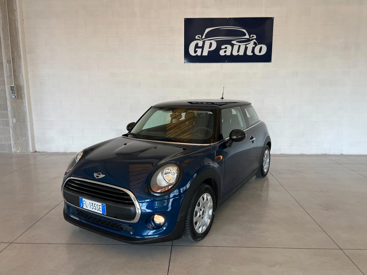 Mini 1.2 One 75 CV 3 porte km 51.459 ok neopatentati