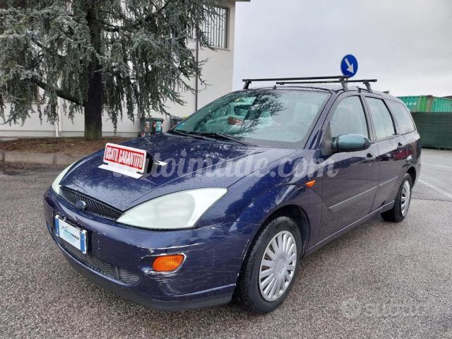 FORD Focus 1.6i 16V cat SW Ambiente