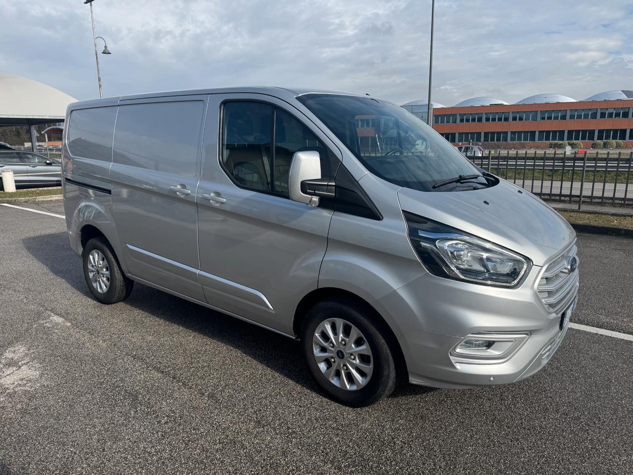 Ford Transit Custom Van 2.0 MHVE 130CV L1 H1 Trend