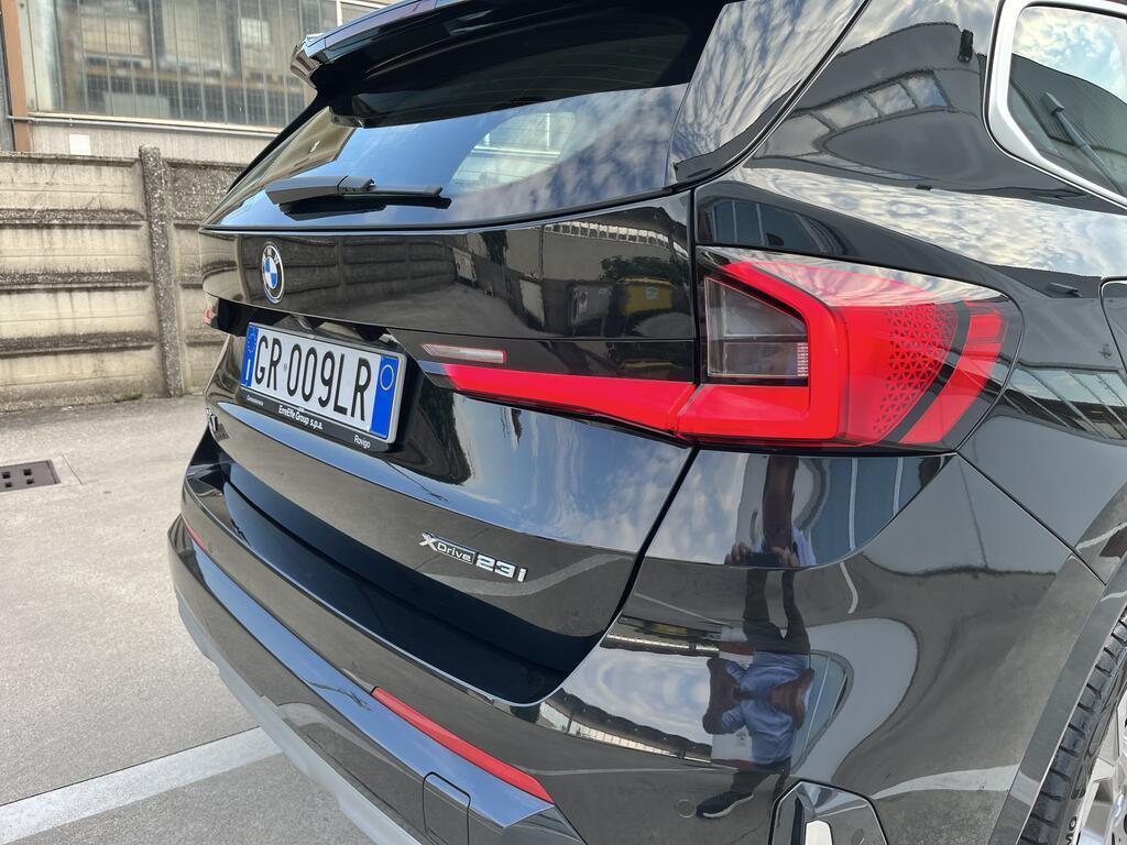 BMW X1 23 i Mild Hybrid 48V xLine xDrive DCT