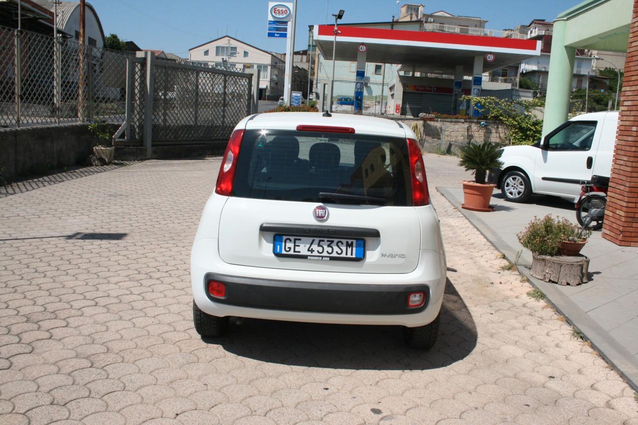 Fiat Panda 1.0 FireFly S&S Hybrid Easy