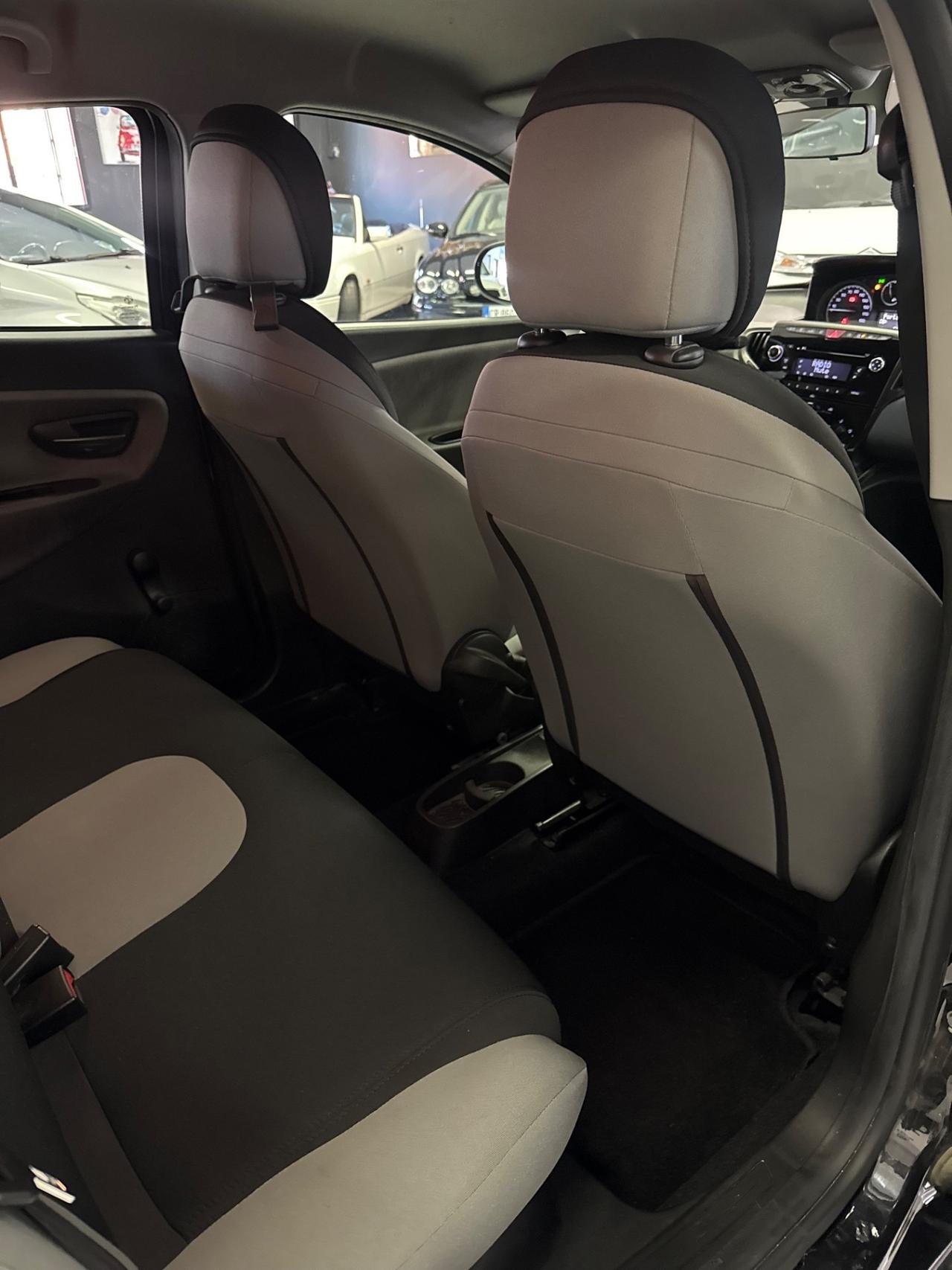 Lancia Ypsilon 1.3 MJT 16V 95 CV 5P SES ELLE
