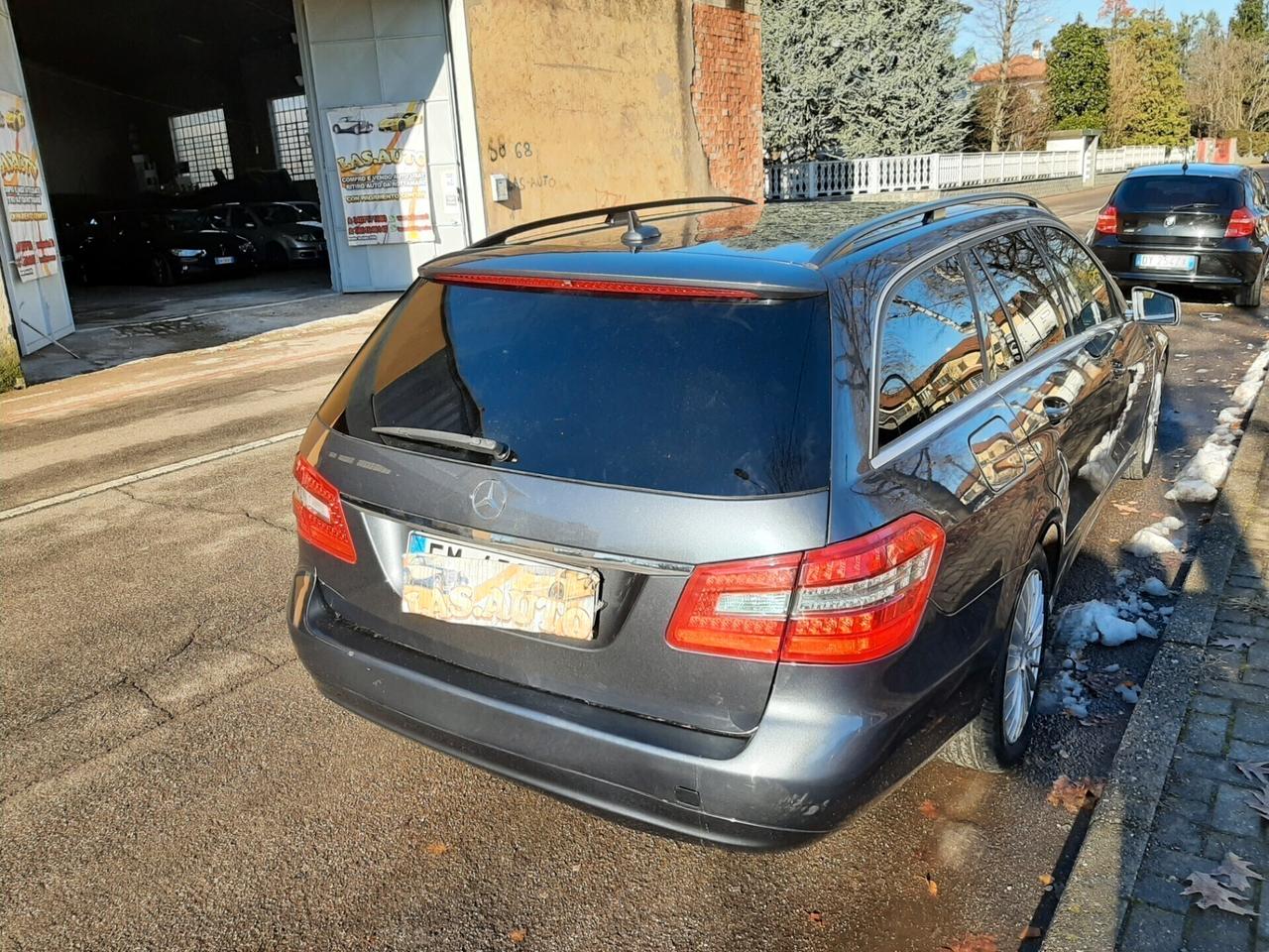 Mercedes-benz E 220 E 220 CDI S.W. BlueEFFICIENCY Avantgarde A SOLI 8.999 EURO