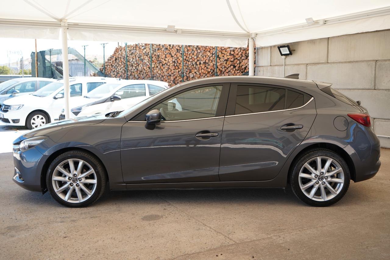 Mazda 3 Mazda3 2.2 Skyactiv-D Exceed - 2018