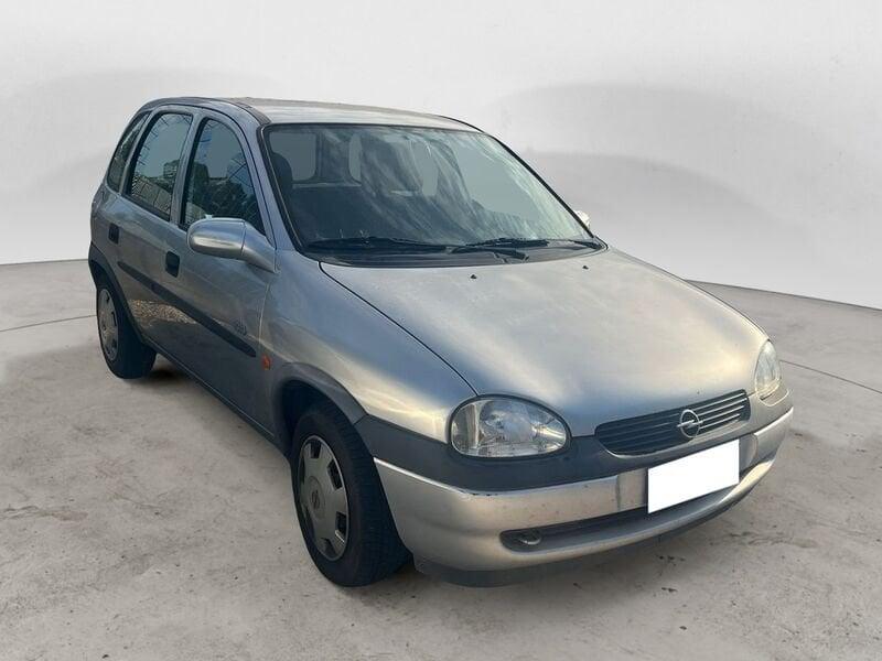 Opel Corsa Corsa 1.2i 16V cat 5 porte Edition 2000