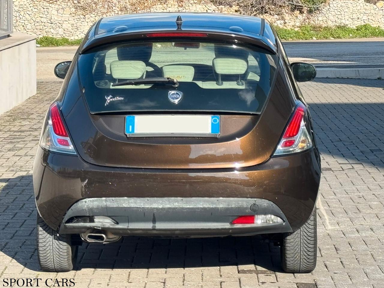 Lancia Ypsilon 1.2 69 CV 5 porte GPL Ecochic Gold