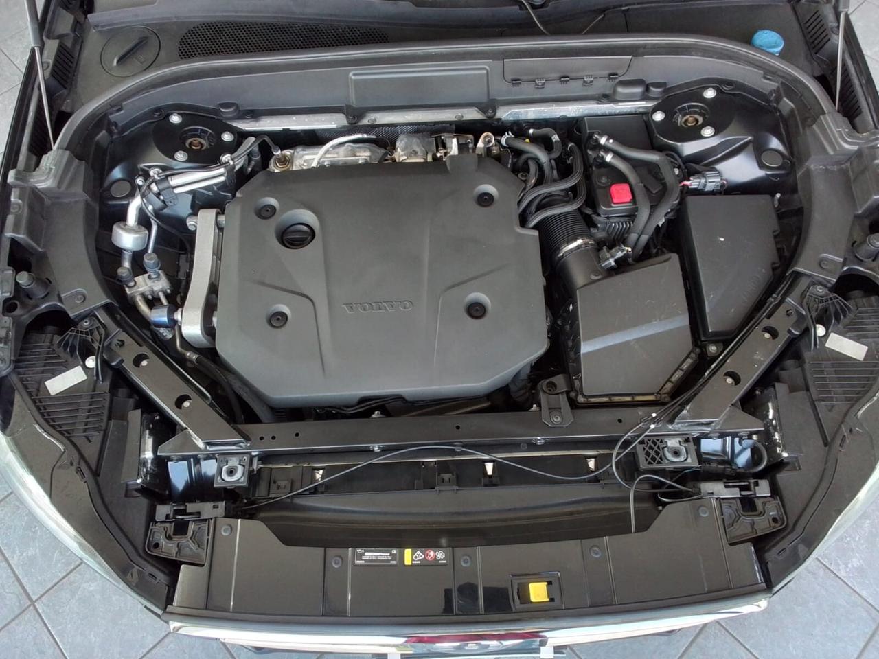 Volvo XC60 B4 197cv AWD Automatico Core