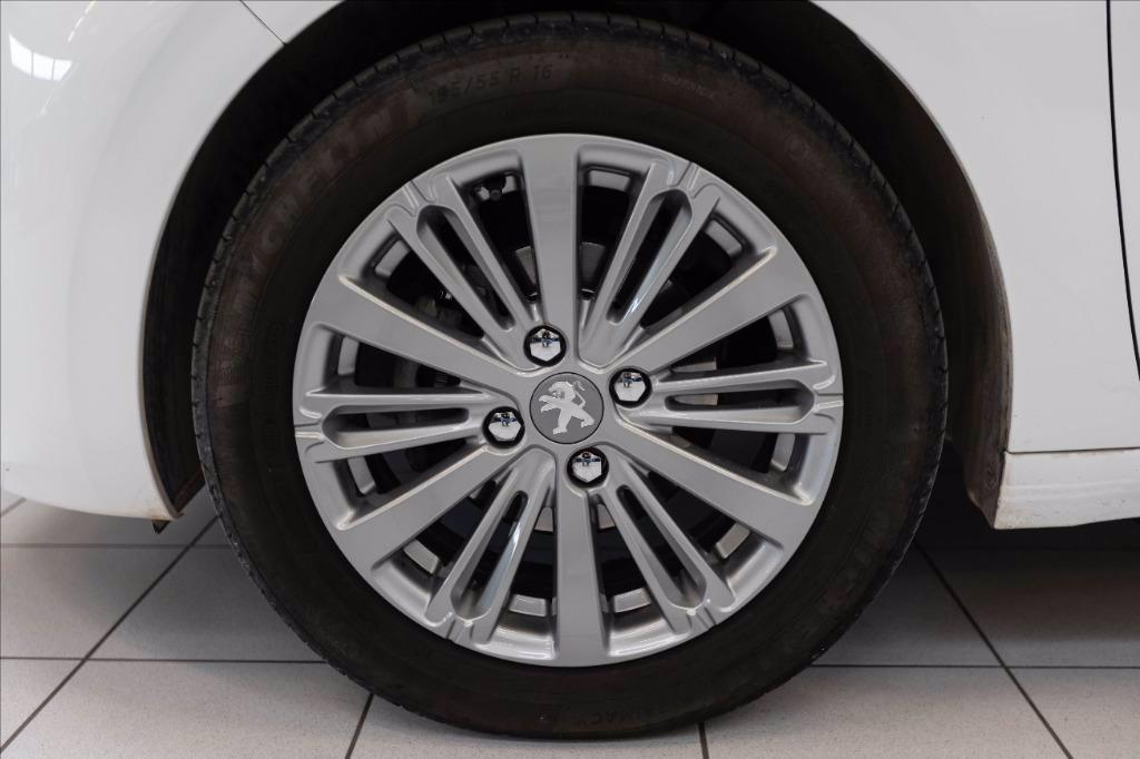 PEUGEOT 208 5p 1.2 puretech Active 82cv del 2016