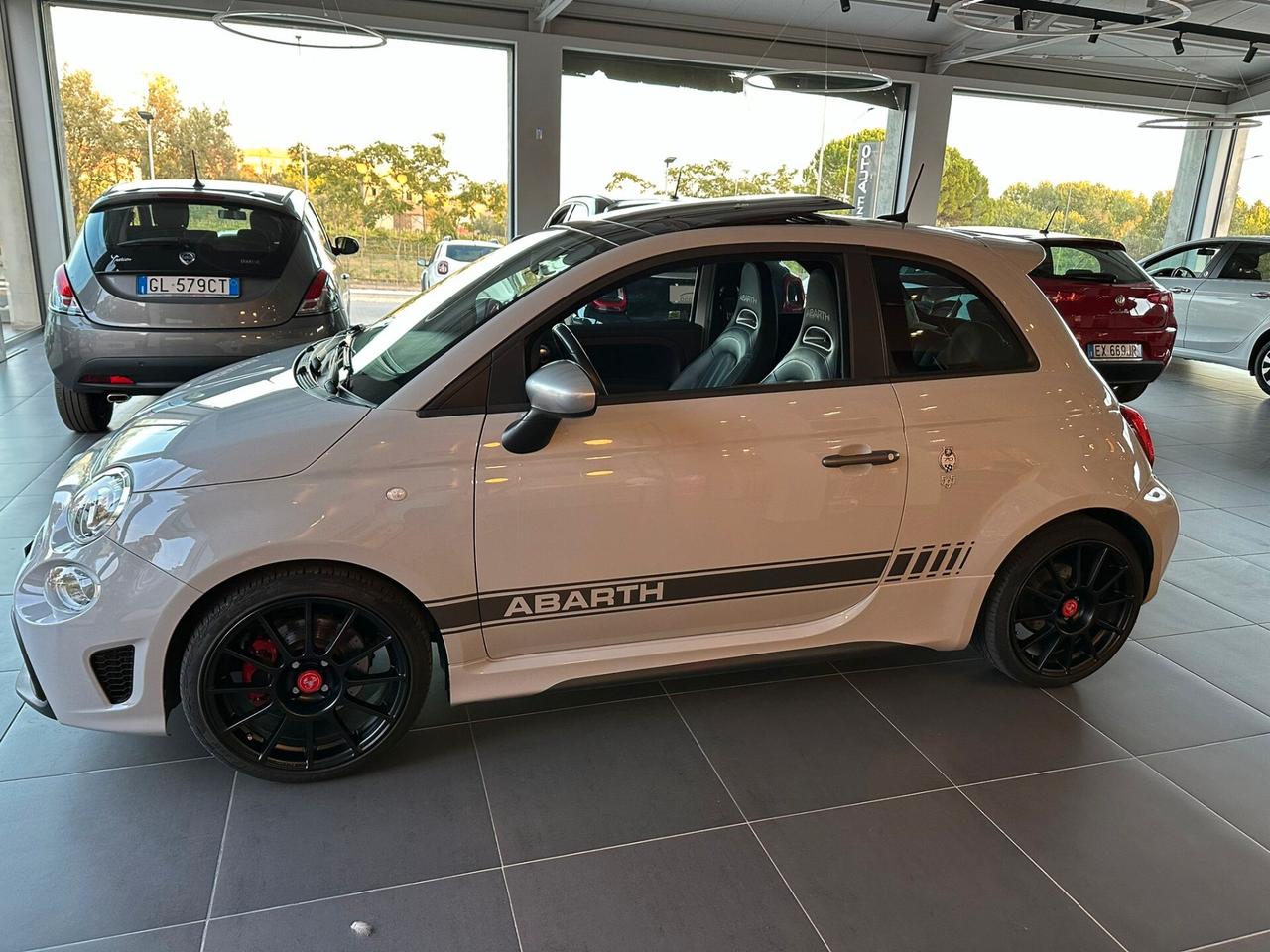 Abarth 595 1.4 Turbo T-Jet 165 CV Turismo