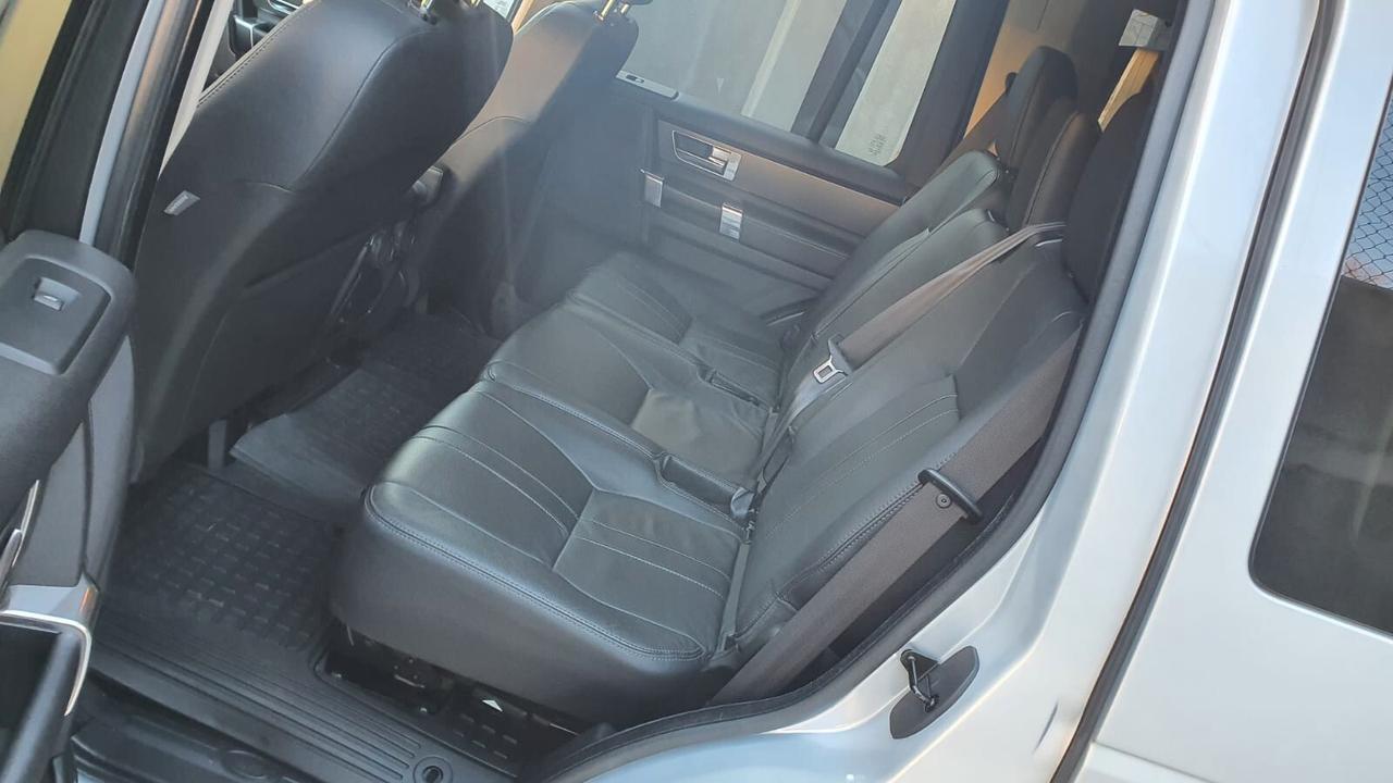 Land Rover Discovery 4 3.0 SDV6 245CV HSE