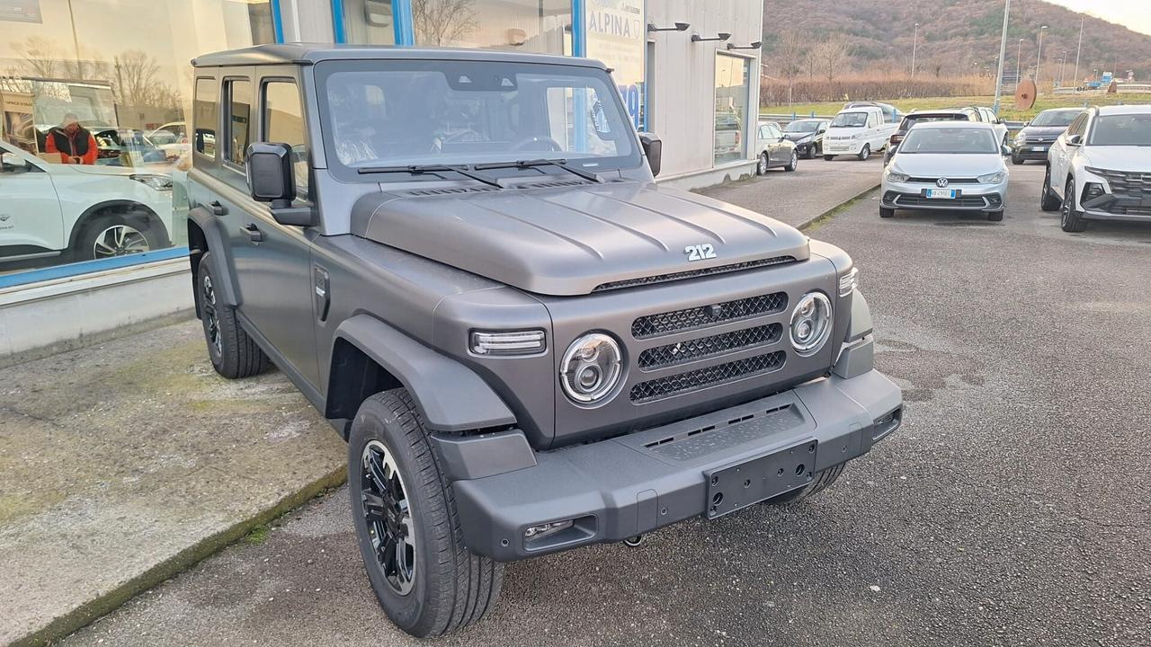 EMC 212 2.0 TGDI 8AT 4WD OFFICER