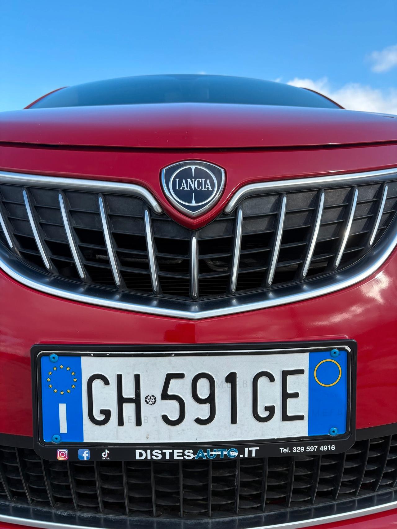Lancia Ypsilon 1.0 FireFly 5 porte S&S Hybrid