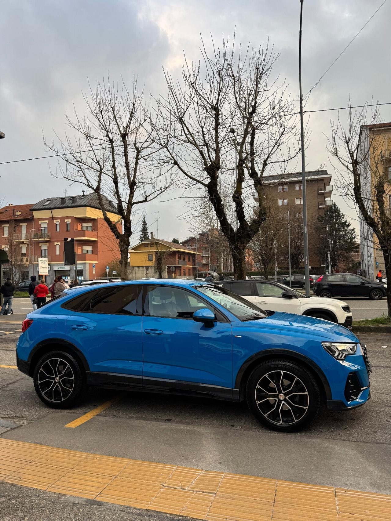 Audi Q3 Sportback 2.0 TDI S line edition