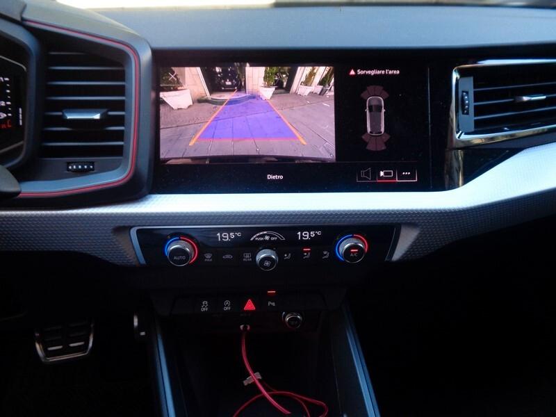 Audi A1 allstreet 30 TFSI S tronic S-Line Interno