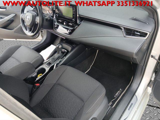 TOYOTA Corolla Touring Sports 1.8 Hybrid Business