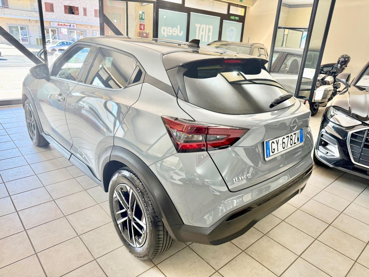 Nissan Juke 1.0 DIG-T 114 CV N-Connecta
