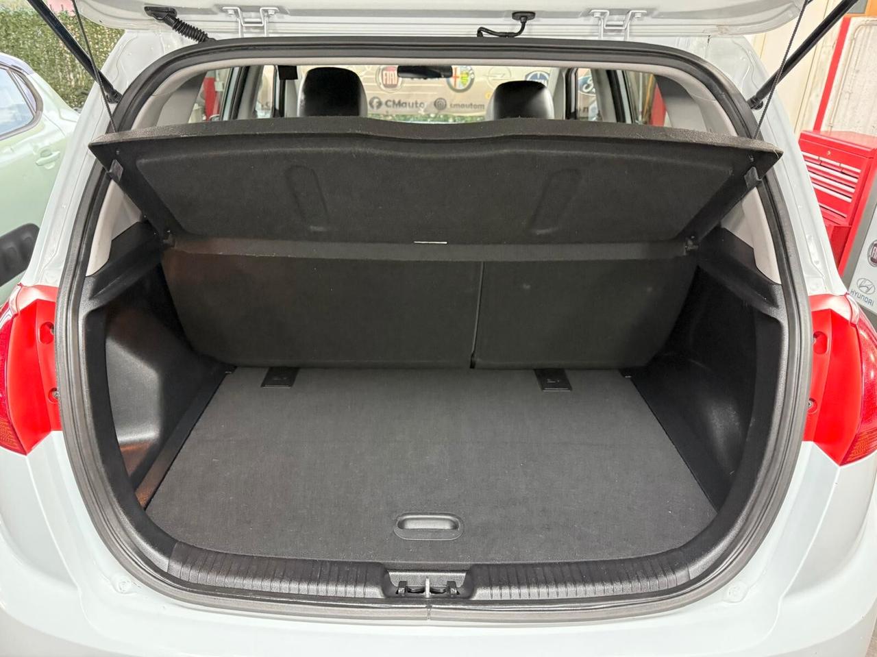 Kia Venga 1.4 CRDi 90CV Cool