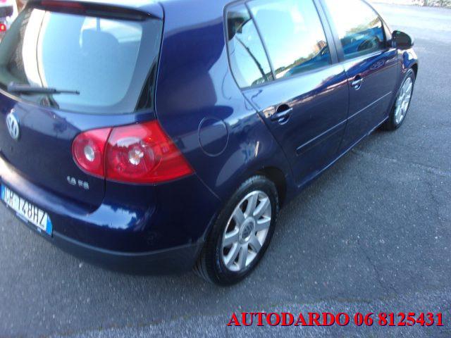 VOLKSWAGEN Golf 1.6 16V FSI 5p. Comfortline