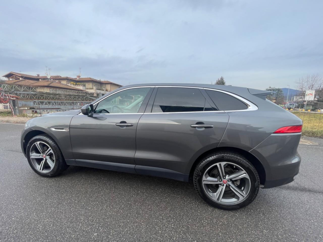 Jaguar F-Pace 2.0 D 180 CV AWD aut. Portfolio