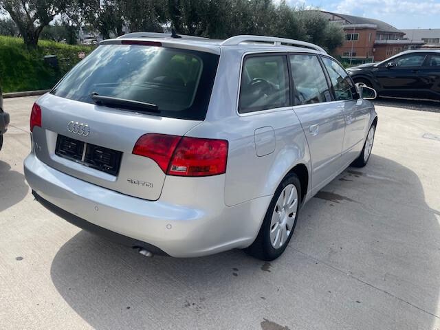Audi A4 2.0 16V TDI Avant Top