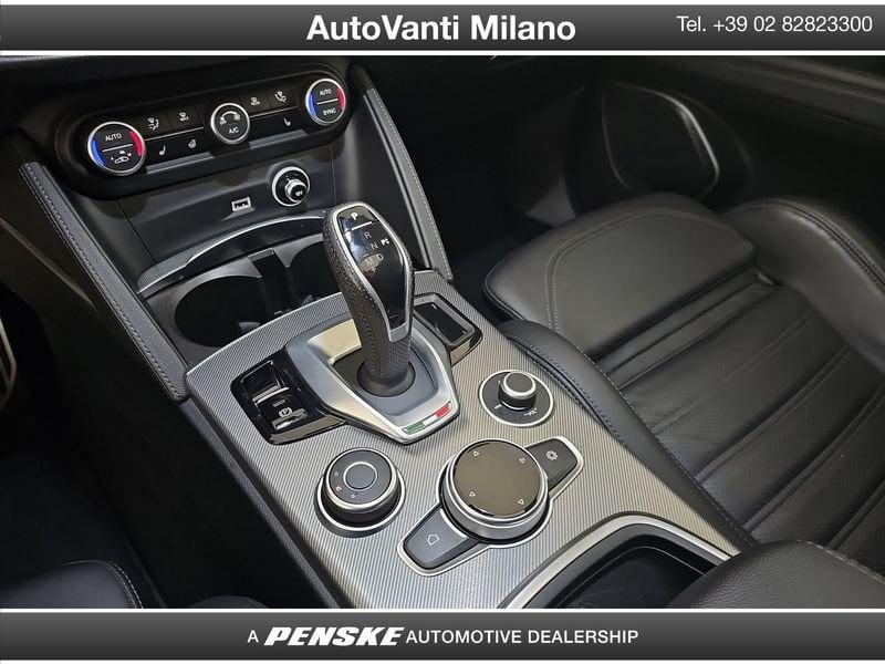 Alfa Romeo Stelvio 2.2 Turbo Diesel 210CV Veloce AT8 Q4